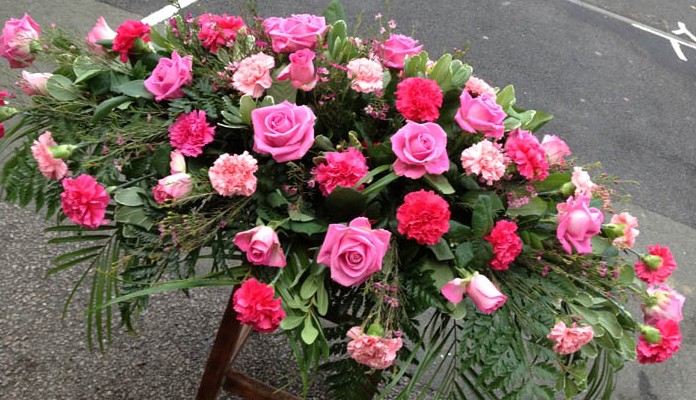 Funeral Florist Price List - Beautiful Flowers at great prices